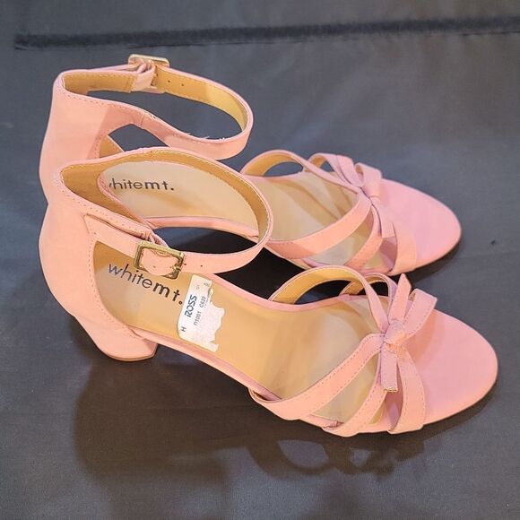 BRAND NEW WHITEMT BOWNOT LOW BLOCK HEEL SANDAL - Picture 3 of 15